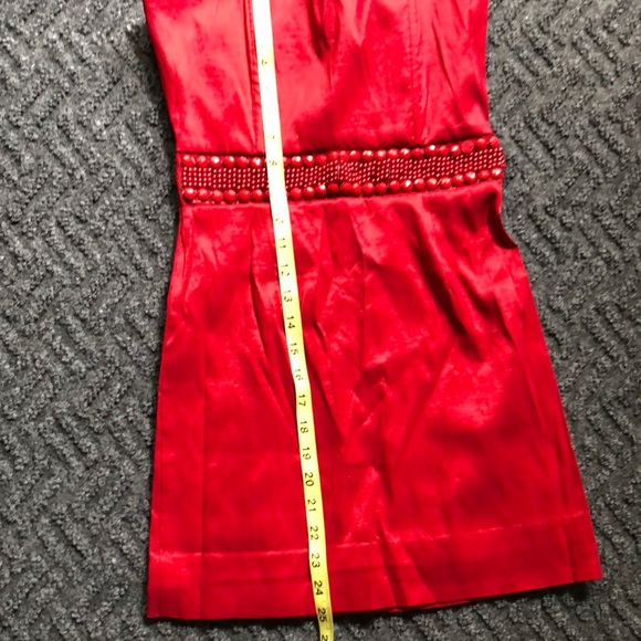 Chic Strapless Red Dress with Beaded Detail - Picture 4 of 8